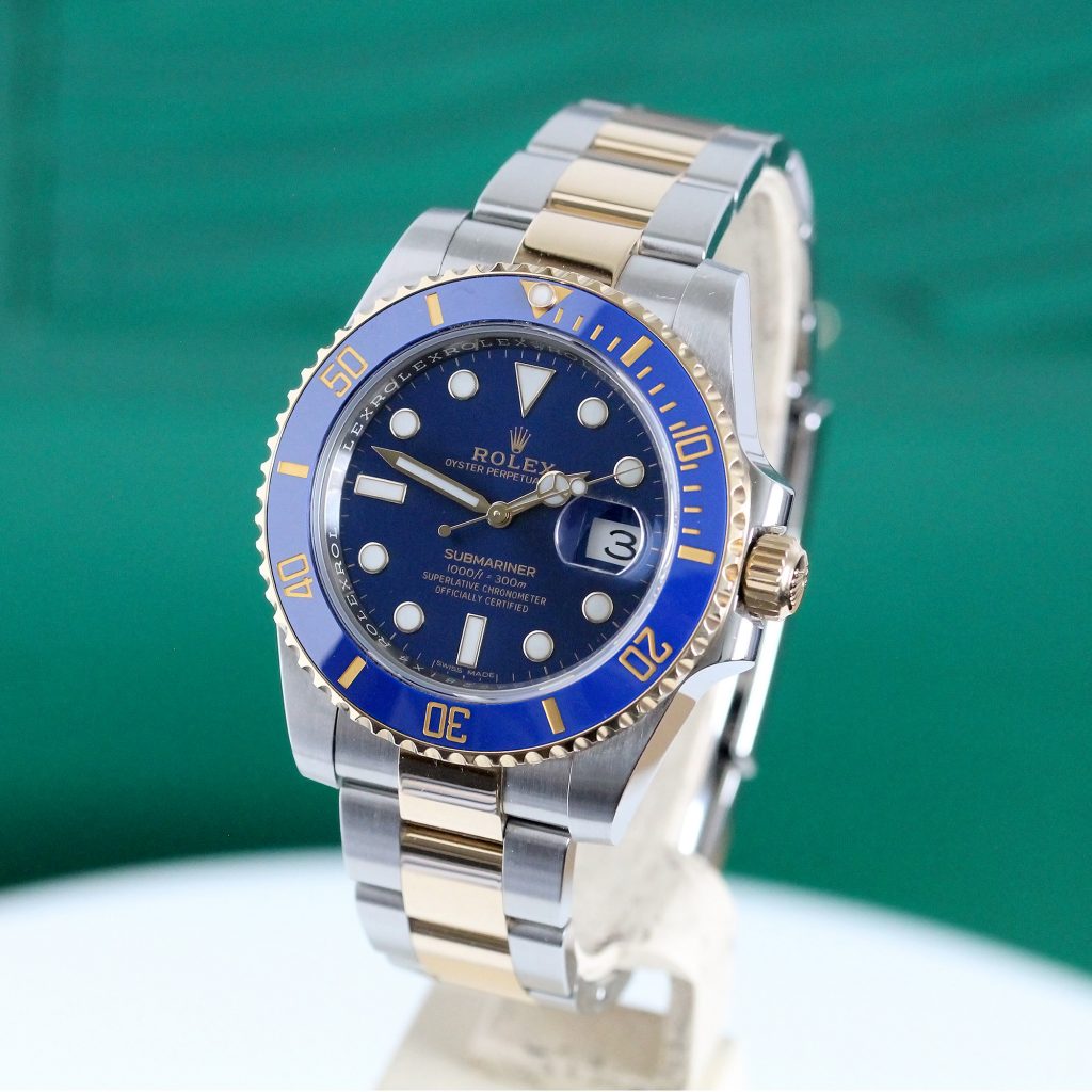 Rolex Submariner 'Bluesy' 116613LB Full Set Box Papers 2019