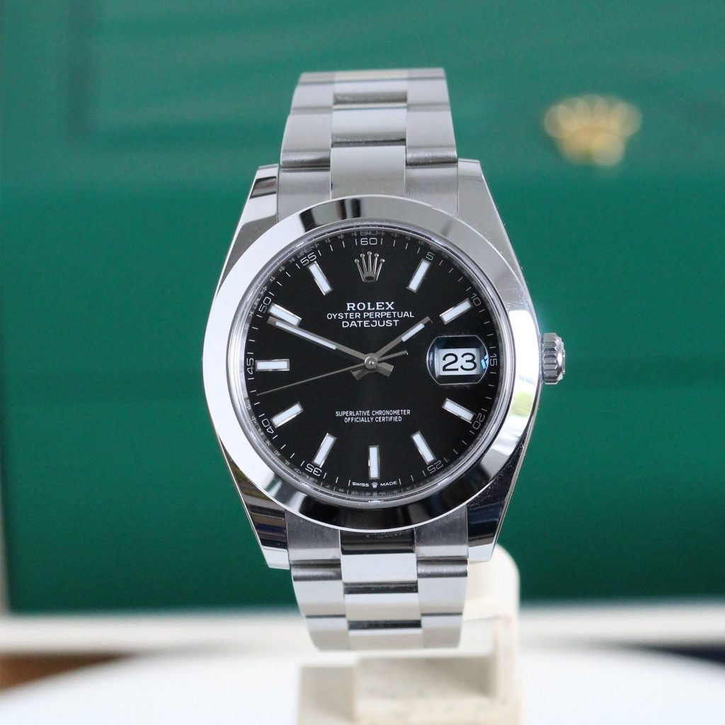 Rolex Datejust Men's Black Watch 126300 Pre owned Box Papers 2024